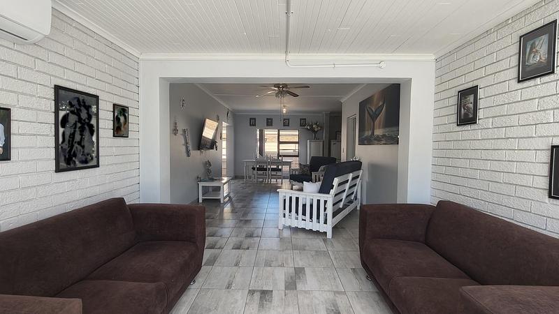 2 Bedroom Property for Sale in Hartenbos Western Cape